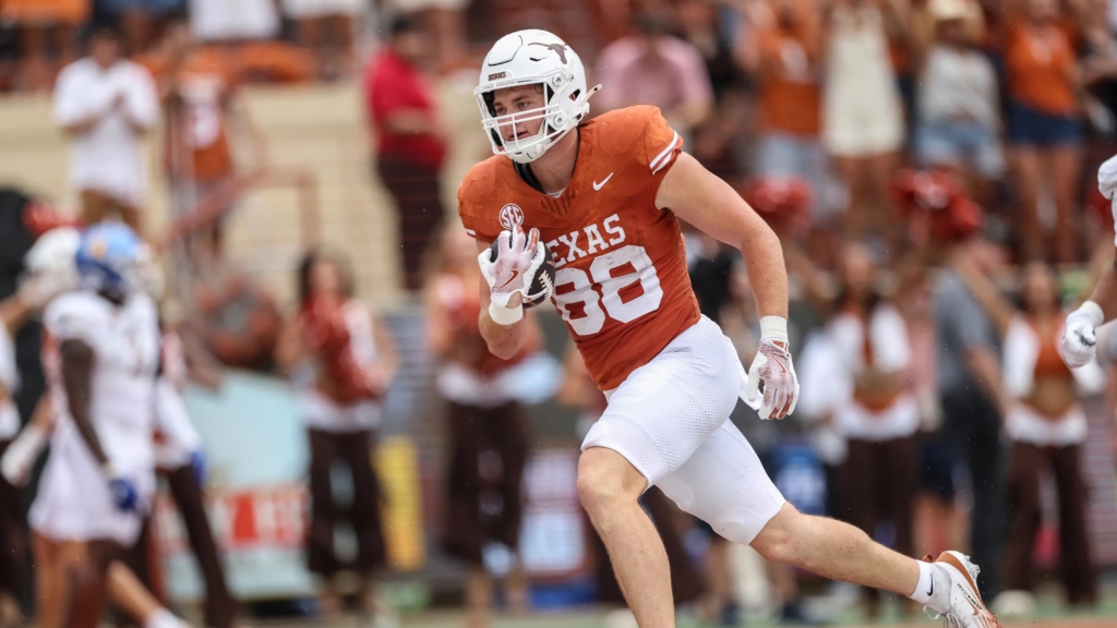 2026 TE Prospects headshot of Jack Endries